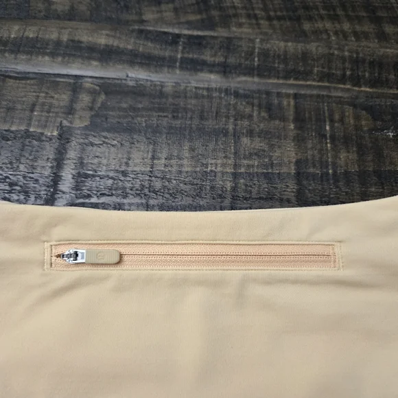 LULULEMON Speed‎ Up Shorts4